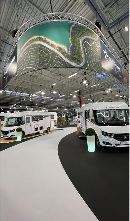 salon des véhicules de loisirs LE BOURGET